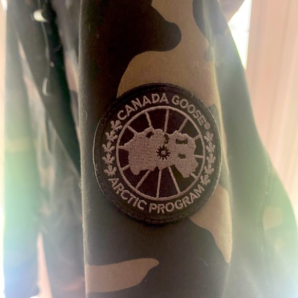 Canada Goose Heritage Parka - Picture 1 of 5